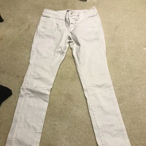 American Eagle White Skinny Jeans
